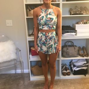Show me your Mumu two piece set!